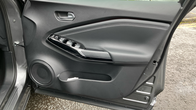 Nissan Juke 1.0 DiG-T Tekna 5dr Petrol Hatchback